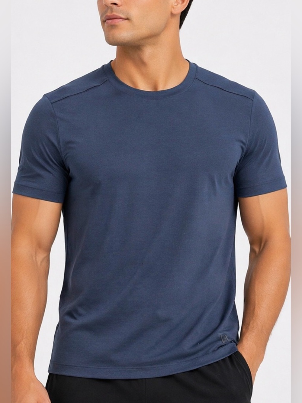 VRST Performance T-Shirt Mens‎ Small Blue Athletic Training Moisture Wicking